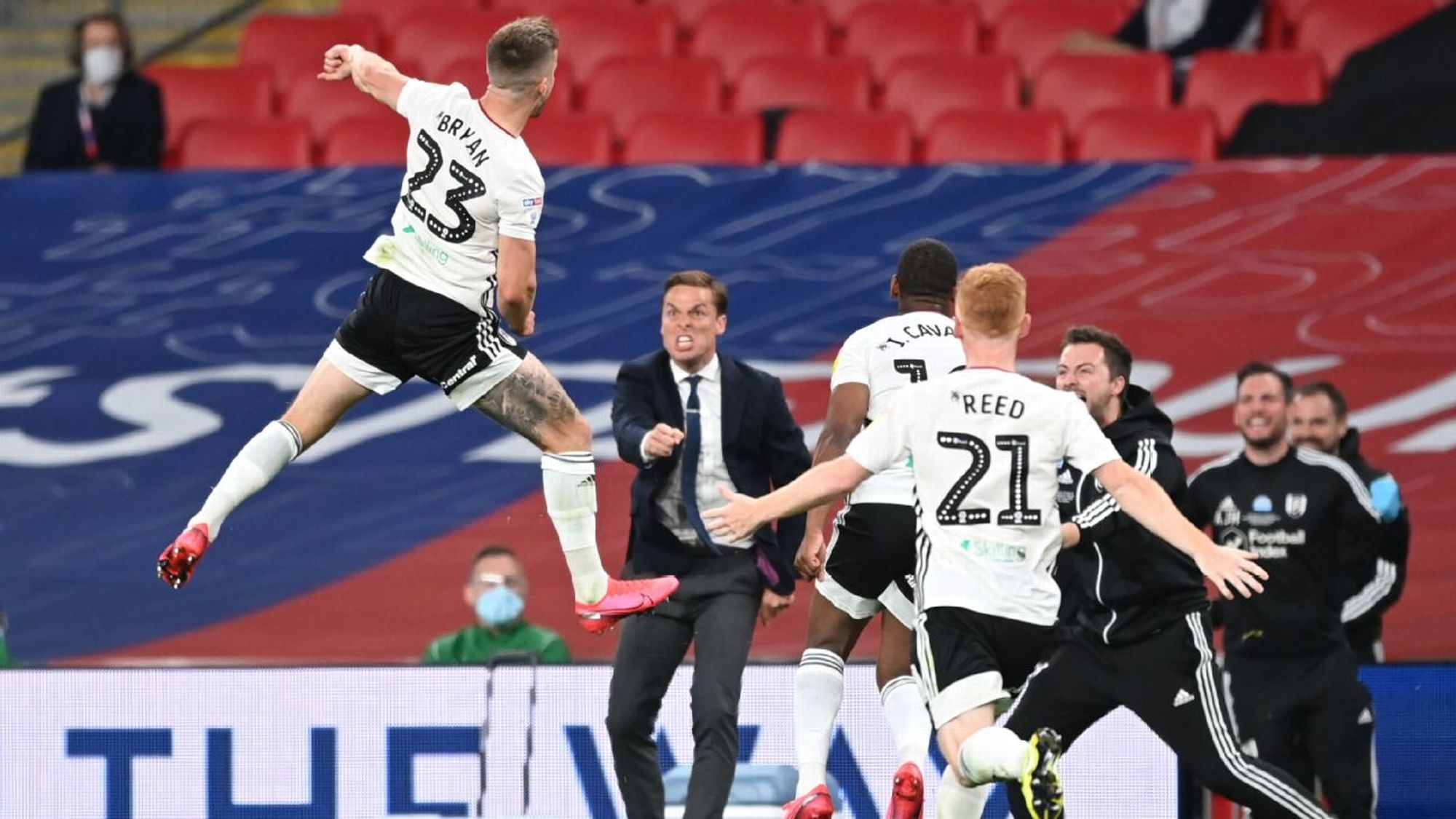 击更高名次 击更高名次